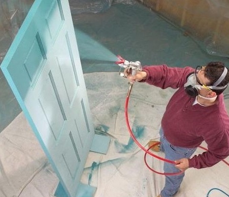 <span style="font-weight: bold;">ПОКРАСКА ДВЕРЕЙ </span>